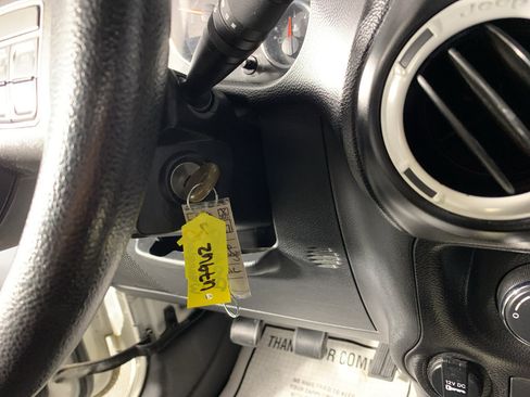 Used 2014 Jeep Wrangler Unlimited Sport w/ Max Tow Package AWD/4WD image 17