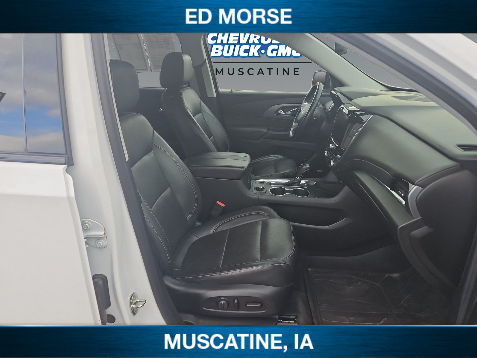 Used 2020 Chevrolet Traverse Premier w/ Redline Edition AWD/4WD image 16