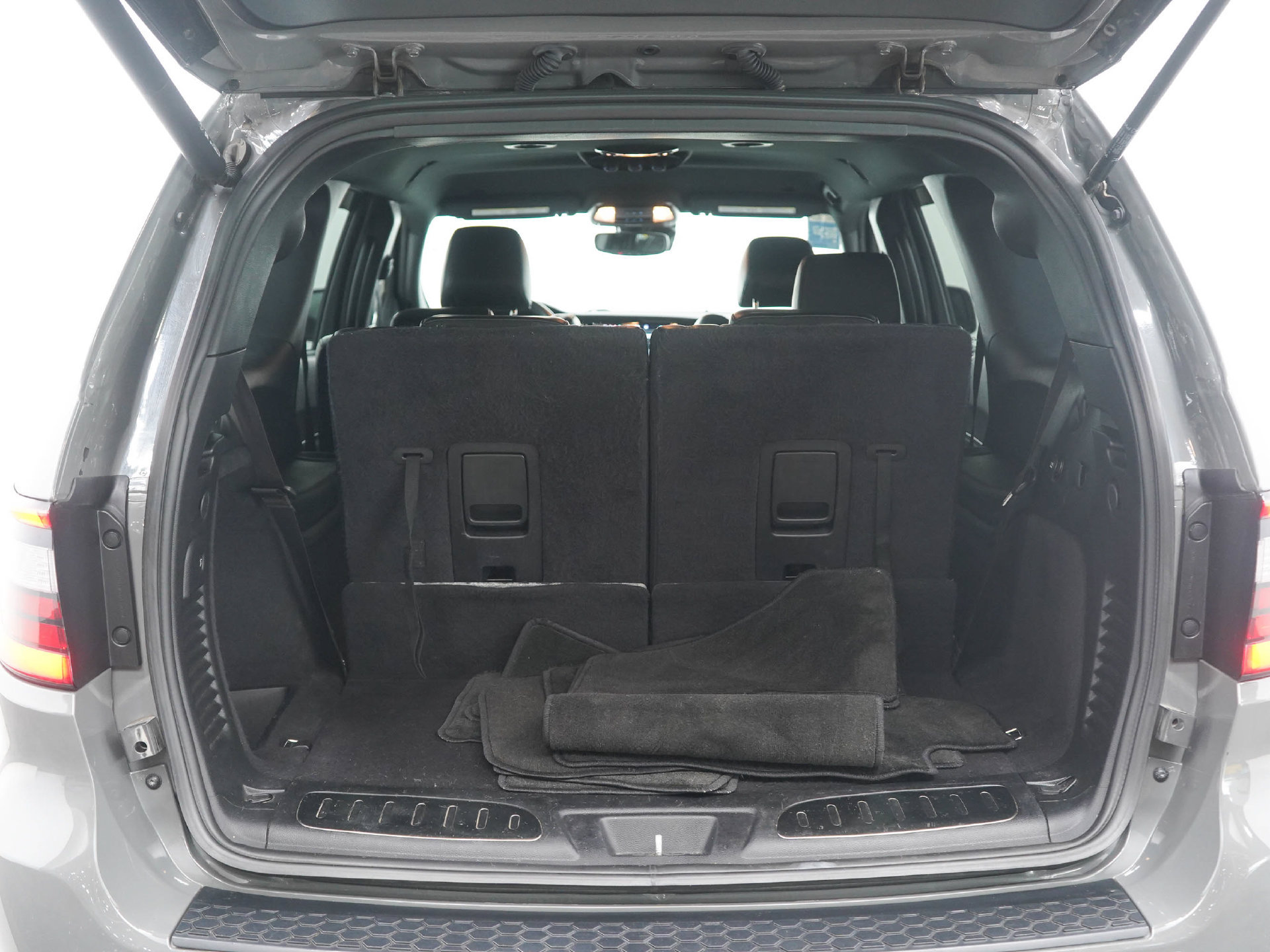 Used 2021 Dodge Durango R/T w/ Trailer Tow Group IV AWD/4WD image 16