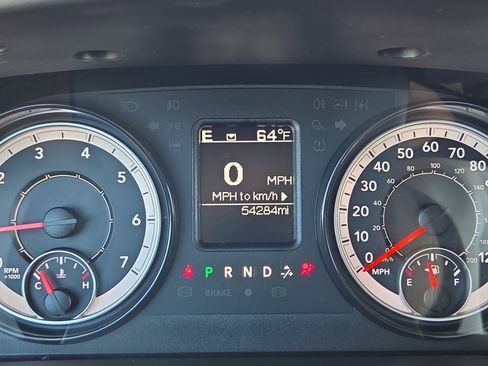 Used 2024 RAM 1500 Classic SLT image 11