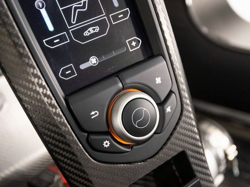 Used 2015 McLaren P1 image 19