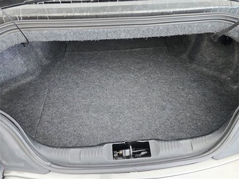 Used 2019 Ford Mustang Premium image 6