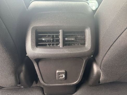 Certified 2023 Chevrolet Equinox LS AWD/4WD image 22