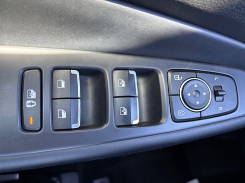 Used 2021 Hyundai Santa Fe SEL w/ Convenience + Premium Package image 14