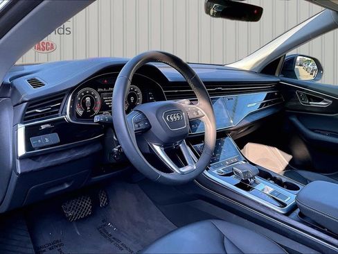 Used 2023 Audi Q8 Premium w/ Convenience Package AWD/4WD image 17