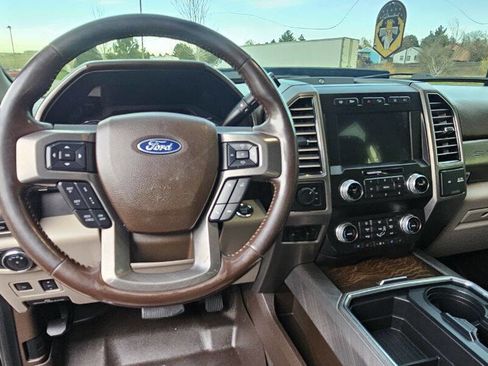 Used 2019 Ford F450 Limited image 33