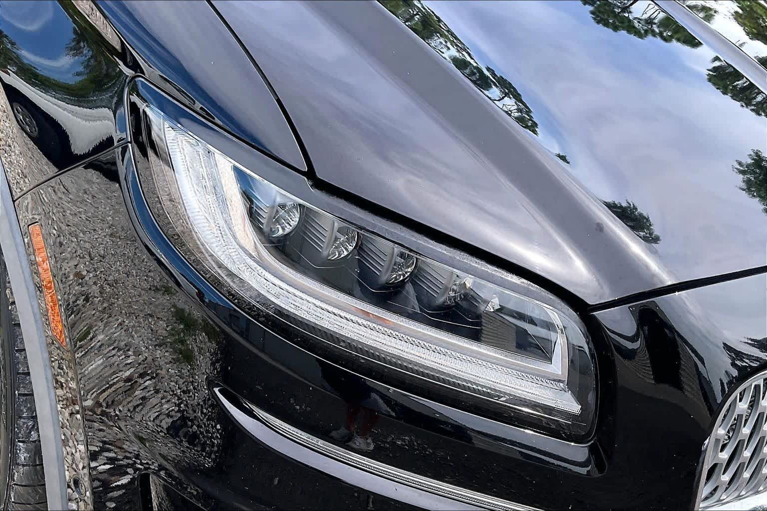 Used 2019 Lincoln Nautilus Black Label AWD/4WD image 27