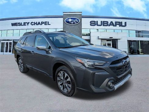 Used 2023 Subaru Outback Touring XT image 1