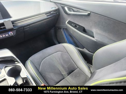 Used 2024 Kia EV6 GT image 15