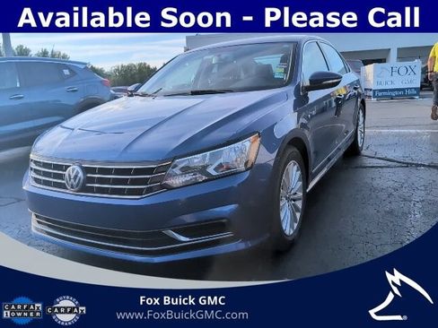 Used 2017 Volkswagen Passat 1.8T SE FWD image 1