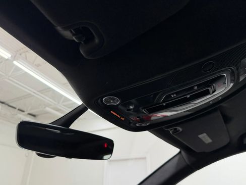 Used 2019 Bentley Bentayga AWD/4WD image 22