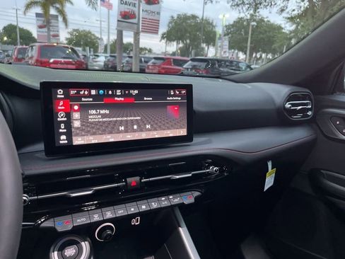 New 2024 Dodge Hornet GT w/ Tech Pack w/o Parking AWD/4WD image 8