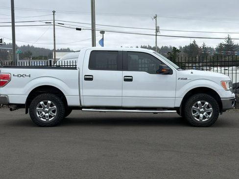 Used 2014 Ford F150 XLT w/ XLT Chrome Package AWD/4WD image 2