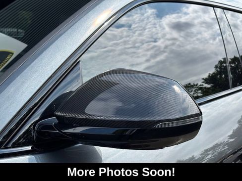 Used 2025 Lamborghini Urus SE AWD/4WD image 6