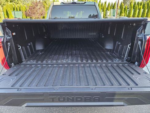 Used 2025 Toyota Tundra Limited w/ TRD Off-Road Package AWD/4WD image 13