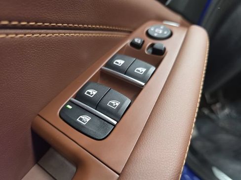 Used 2026 BMW X5 M60i AWD/4WD image 23