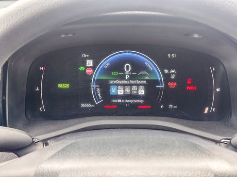 Certified 2025 Toyota Camry LE image 27