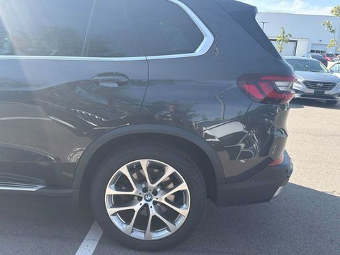 Used 2022 BMW X5 xDrive45e w/ Executive Package AWD/4WD image 4