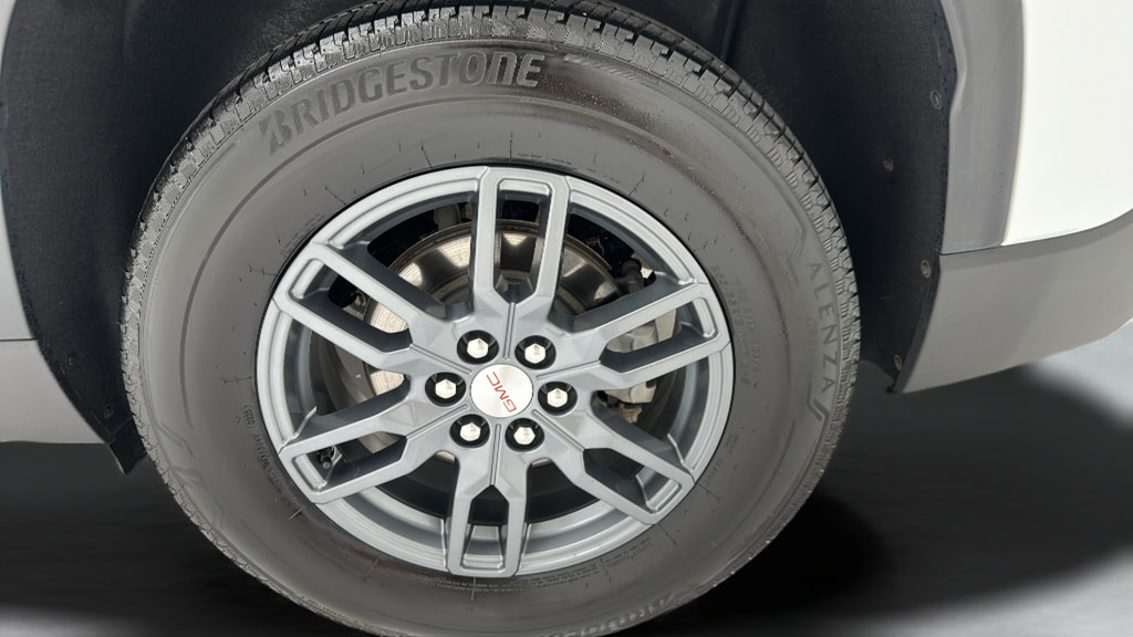 Used 2025 GMC Acadia Elevation AWD/4WD image 8