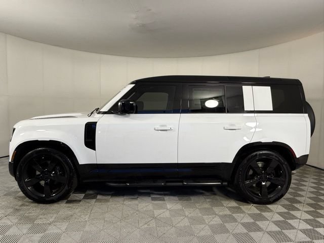 New 2026 Land Rover Defender 110 V8 AWD/4WD image 2