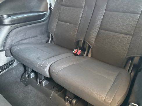 Used 2022 Dodge Durango SXT image 16