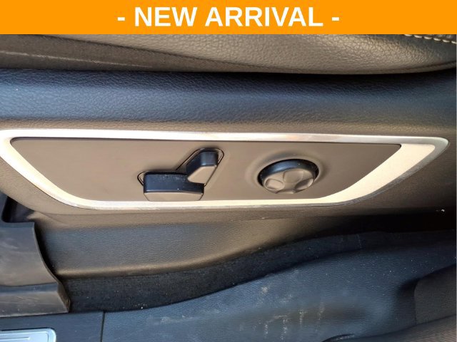 Used 2020 RAM 1500 Laramie w/ Sport Appearance Package AWD/4WD image 16