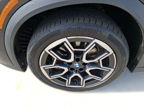 Used 2025 BMW X2 xDrive28i image 11