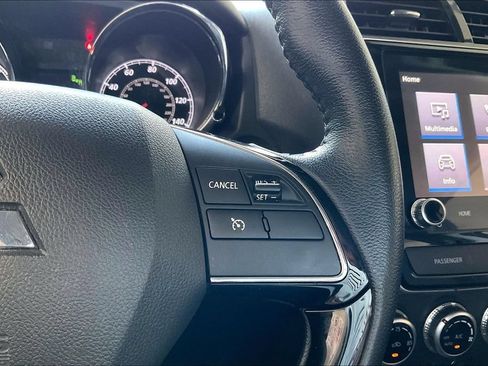 Used 2022 Mitsubishi Outlander Sport SE FWD image 9