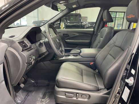 Used 2025 Honda Ridgeline TrailSport image 21