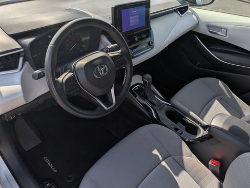 Used 2024 Toyota Corolla SE FWD image 17