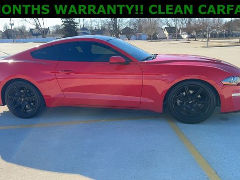 Used 2019 Ford Mustang Coupe w/ Black Accent Package RWD image 9