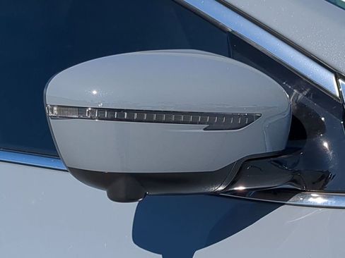 Certified 2024 Nissan Murano SL image 12