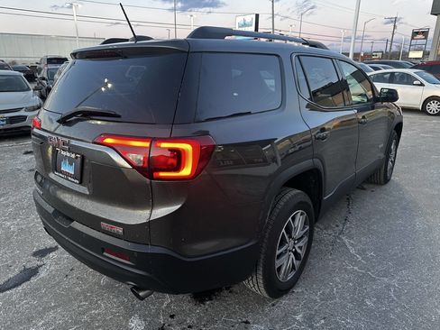 Used 2019 GMC Acadia SLE w/ Driver Alert Package I image 8