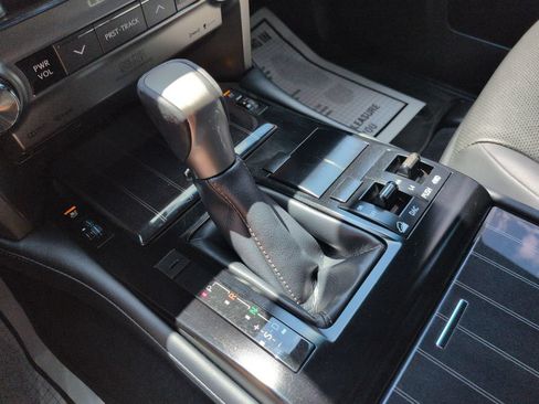 Used 2021 Lexus GX 460 Premium w/ Accessory Package AWD/4WD image 24
