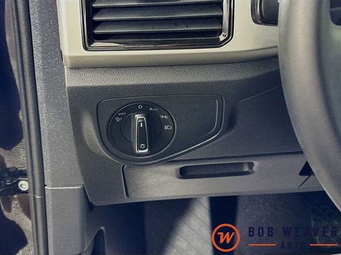 Used 2023 Volkswagen Atlas SE image 10