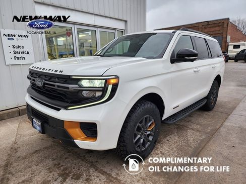 New 2026 Ford Expedition Tremor image 1