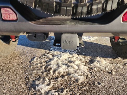 Used 2025 Jeep Wrangler Unlimited Sport S 4xe image 17