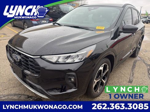 Used 2023 Ford Escape ST-Line Select w/ Tech Pack #2 image 1