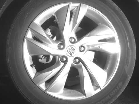 Used 2025 Buick Encore GX Preferred AWD/4WD image 12