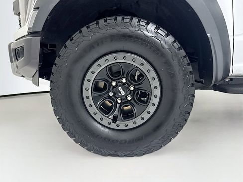 Used 2023 Ford F150 Raptor w/ Raptor Carbon Fibre Package image 29