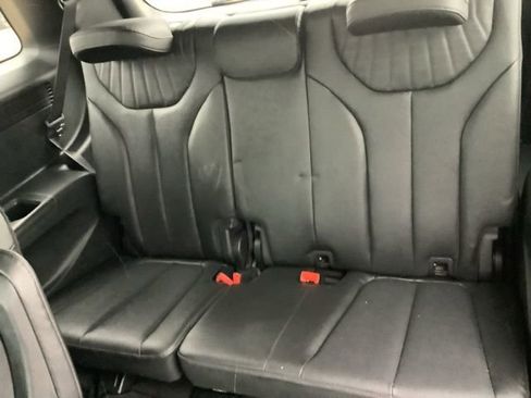 Used 2023 Hyundai Palisade Limited image 13