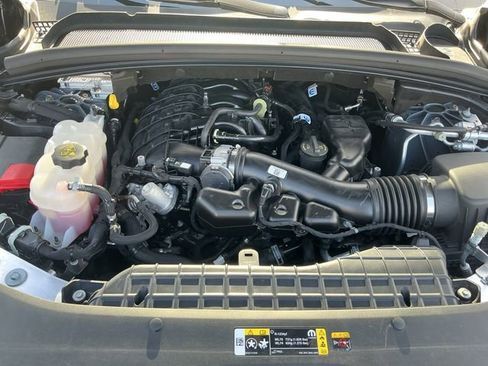 Used 2024 Jeep Grand Cherokee L Limited image 32