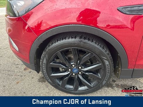 Used 2019 Ford Escape SE FWD image 25