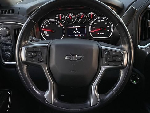 Used 2021 Chevrolet Silverado 1500 LT Trail Boss w/ Convenience Package II image 12