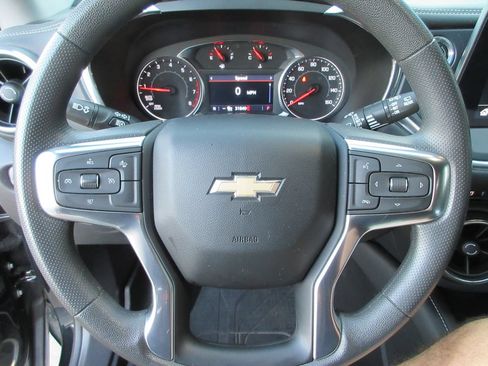 Used 2024 Chevrolet Blazer LT w/ Convenience Package FWD image 23