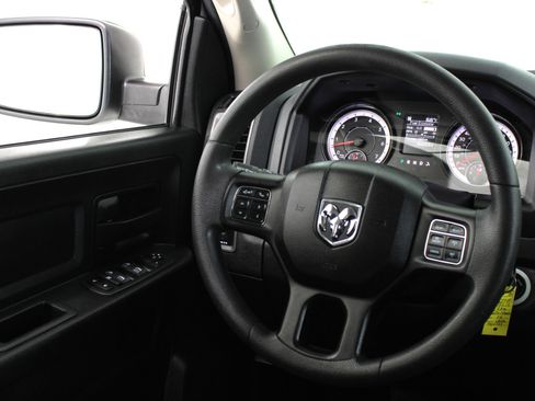 Used 2019 RAM 1500 Tradesman w/ Tradesman SXT Package image 46