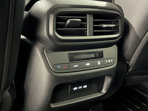 New 2025 Honda Pilot EX-L image 34