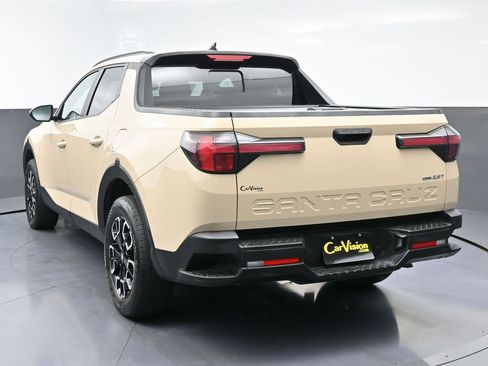 Used 2022 Hyundai Santa Cruz SEL Premium image 7