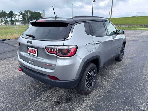 Used 2021 Jeep Compass Trailhawk AWD/4WD image 7