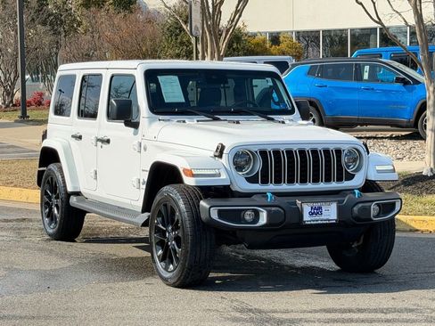 Used 2024 Jeep Wrangler Unlimited Sahara w/ Safety Group image 1